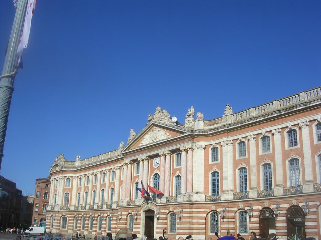Hotel Ours Blanc - Victor Hugo Toulouse Eksteriør bilde
