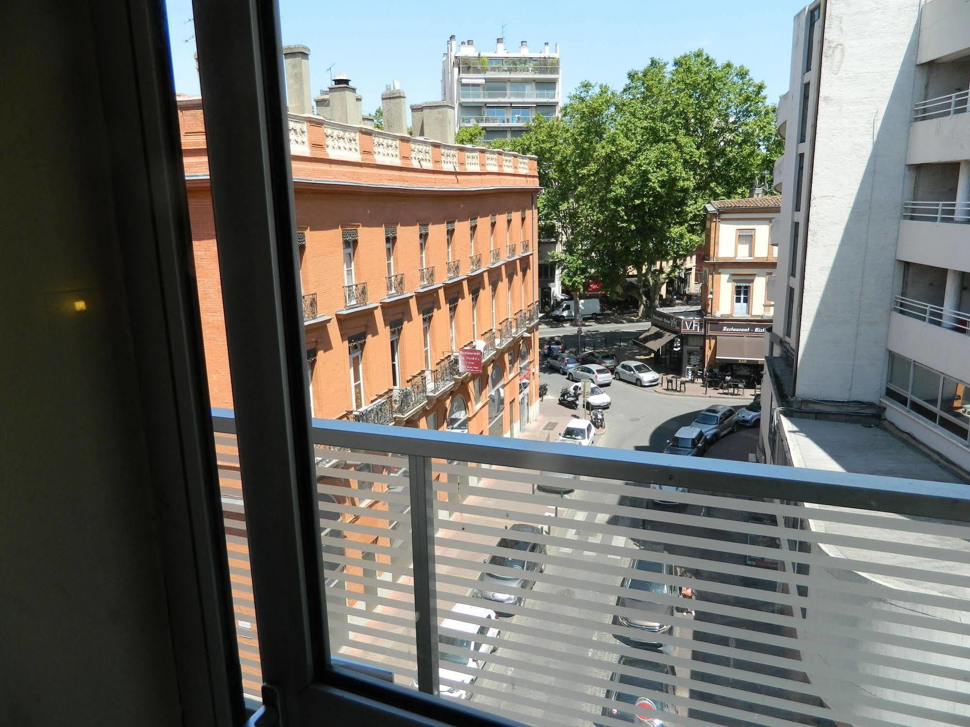Hotel Ours Blanc - Victor Hugo Toulouse Eksteriør bilde